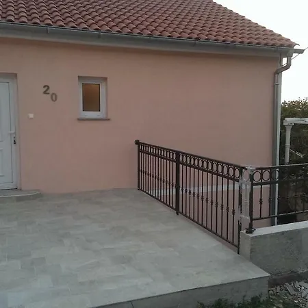 Lighthouse Apartment Novi Vinodolski Exterior photo